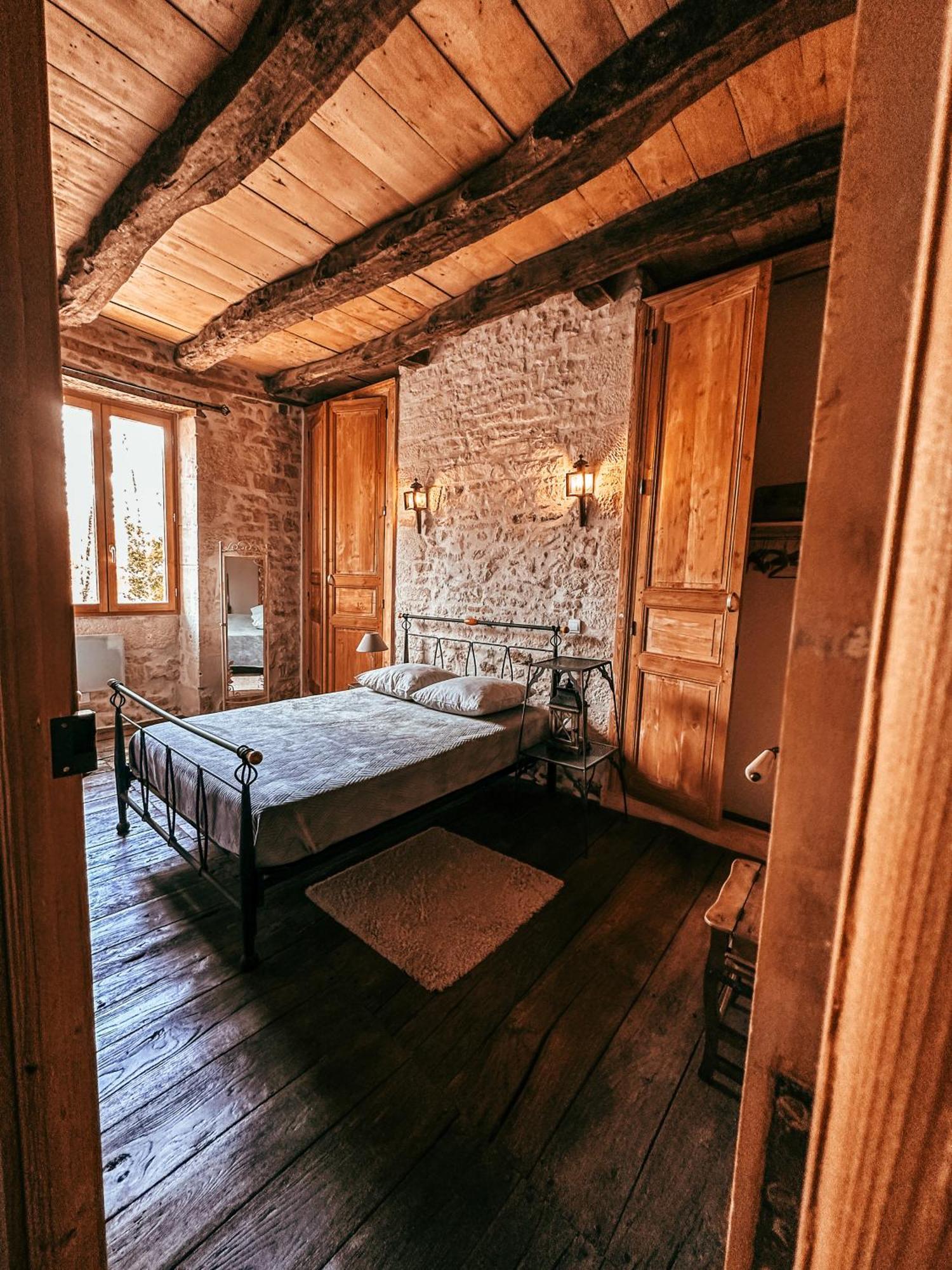Gite Le Relais De La Diligence Saint-Lazare Zewnętrze zdjęcie