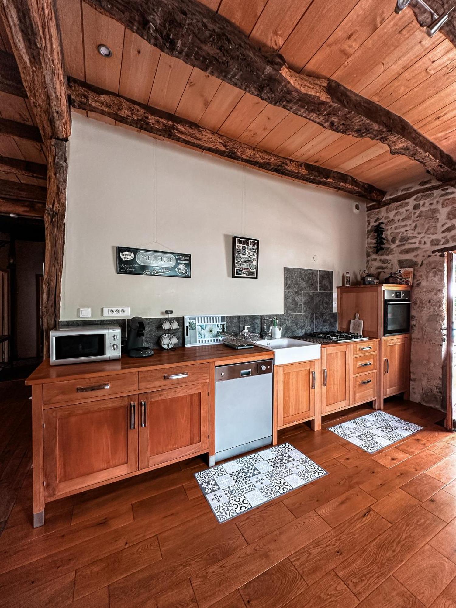 Gite Le Relais De La Diligence Saint-Lazare Zewnętrze zdjęcie